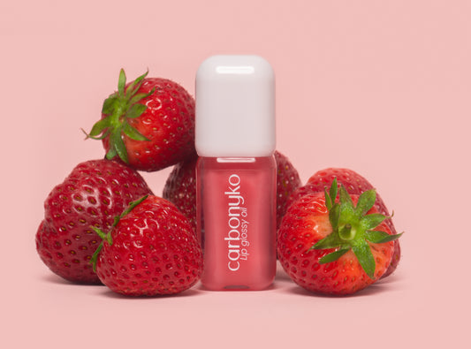 STRAWBERRY LIP GLOSSY OIL